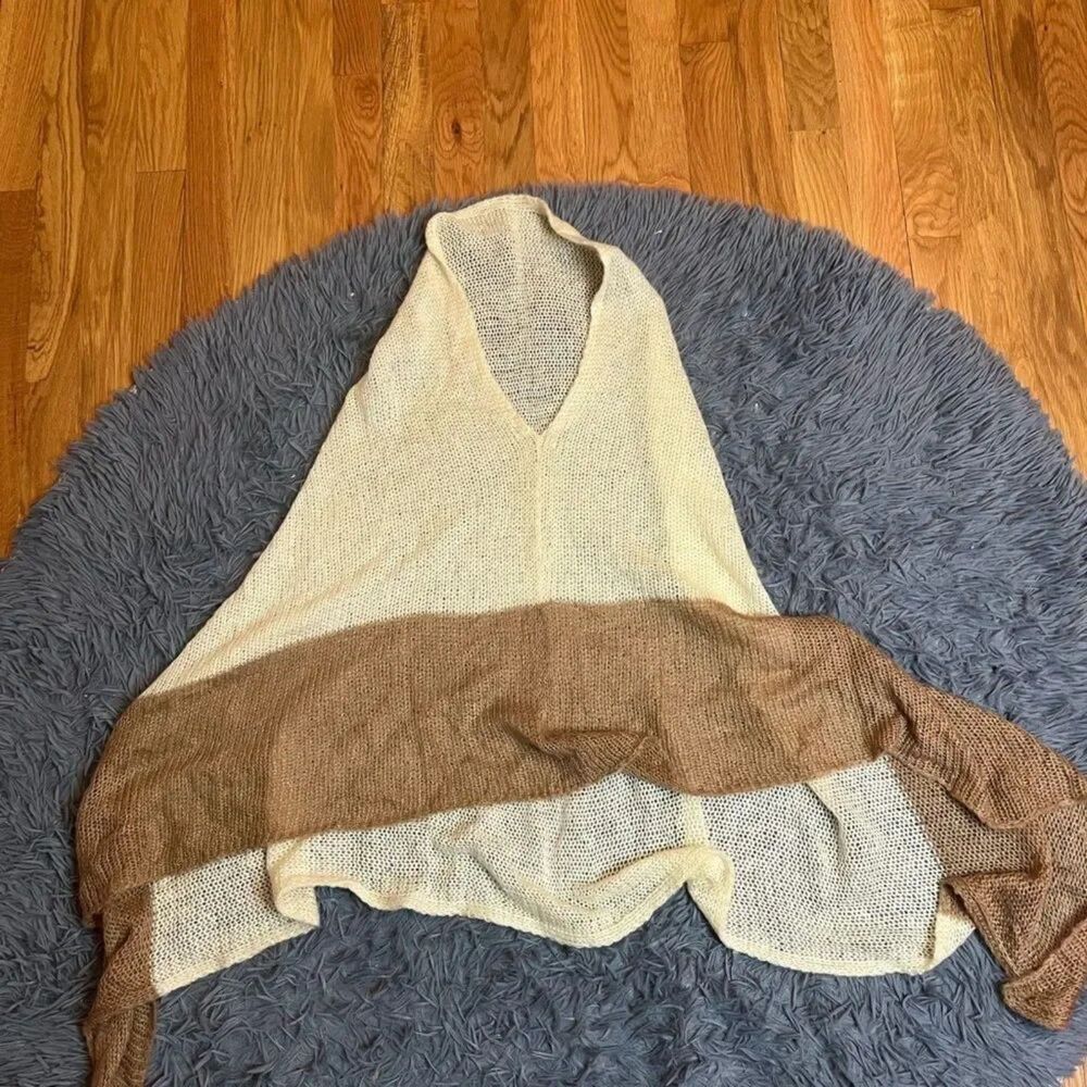 Wooden Ships Cream Brown Beige Brown Knit Wool Mohair Poncho Size M L